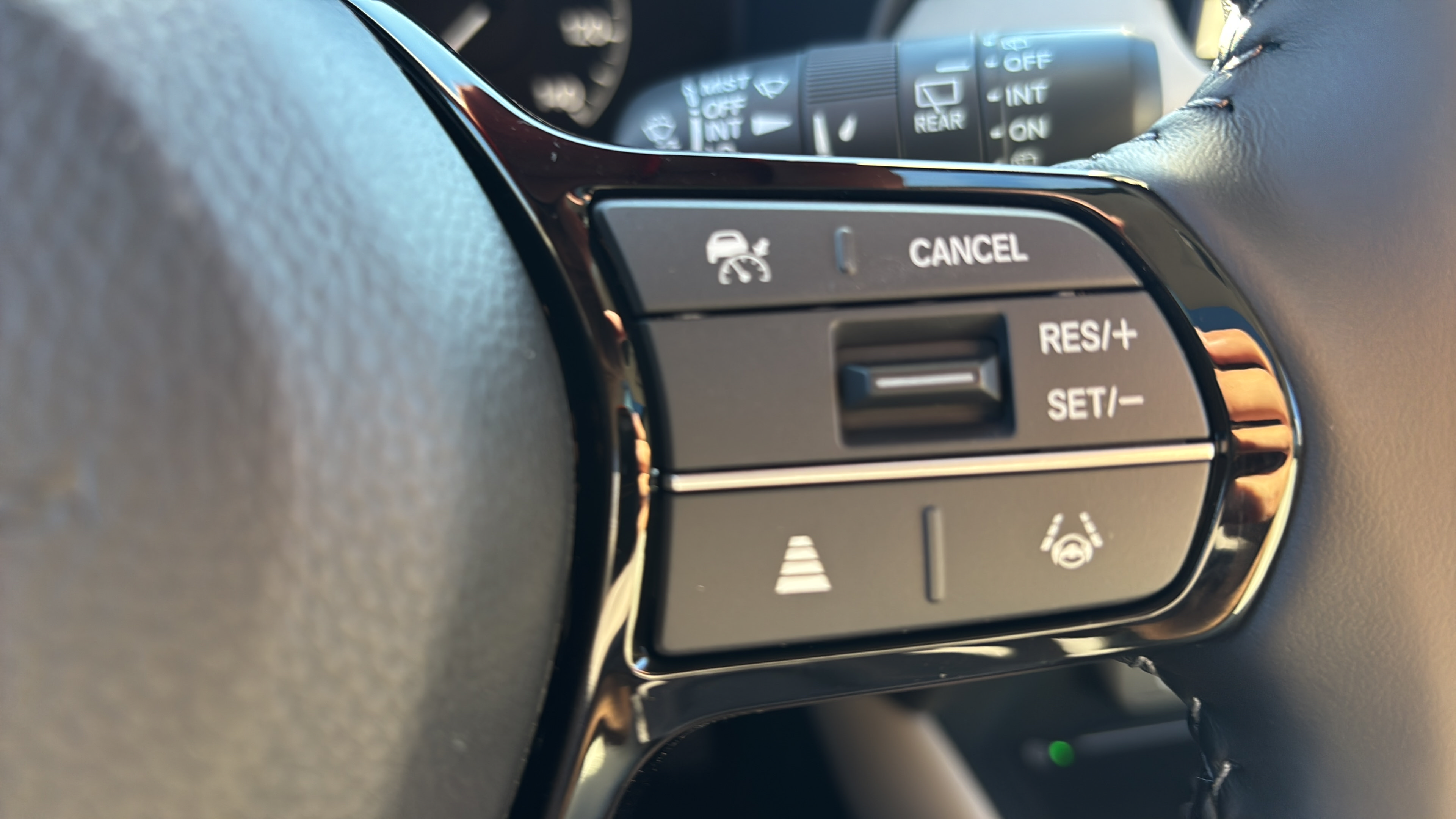 New 2027 Honda HR-V EX-L image 25