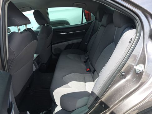 Used 2023 Toyota Camry LE FWD image 13