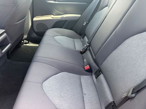 Used 2022 Toyota Camry LE w/ Carpet Mat Package (TMS) FWD image 10