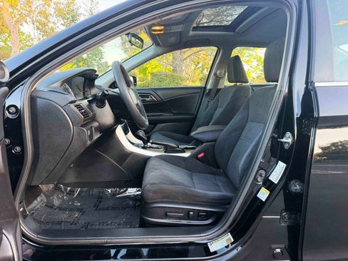 Used 2014 Honda Accord EX image 15