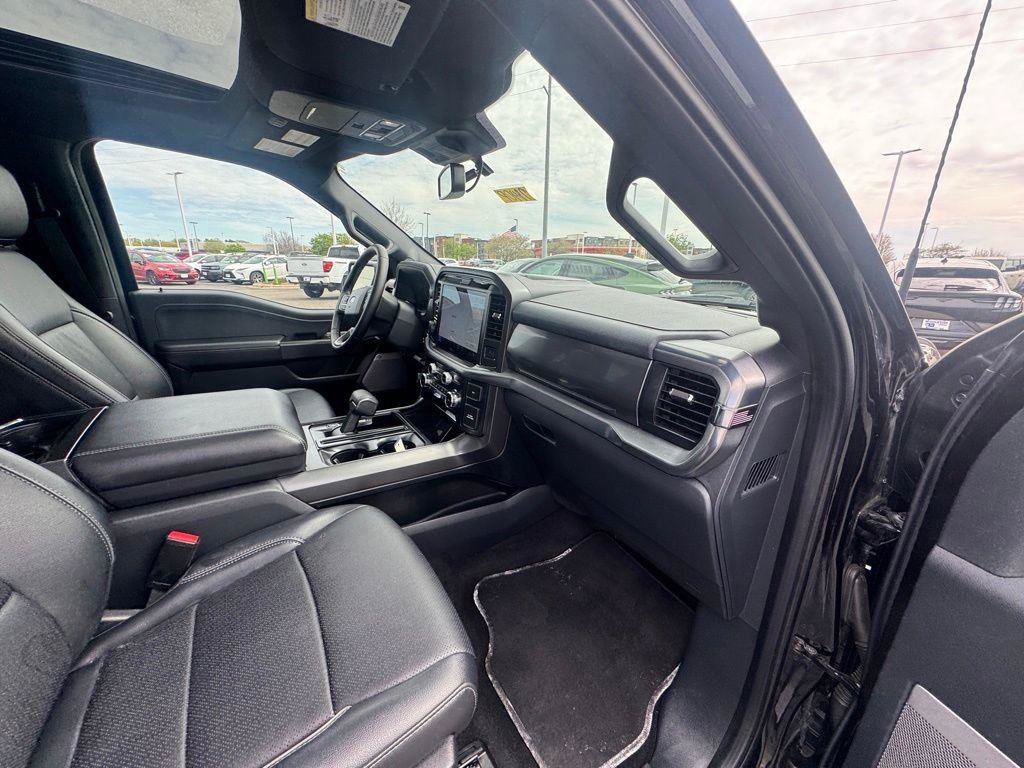 Used 2025 Ford F150 Lariat AWD/4WD image 89