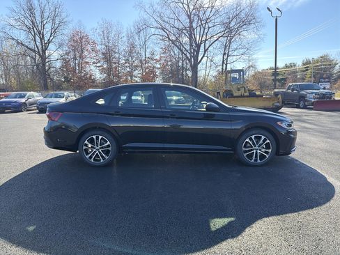 New 2026 Volkswagen Jetta Sport image 4