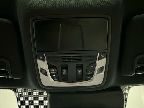 Used 2025 Acura RDX A-Spec image 15