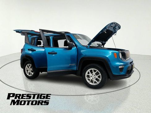 Used 2020 Jeep Renegade Sport w/ Sport Appearance Group AWD/4WD image 15