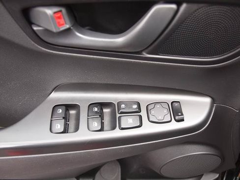 Used 2021 Hyundai Kona SEL AWD/4WD image 8