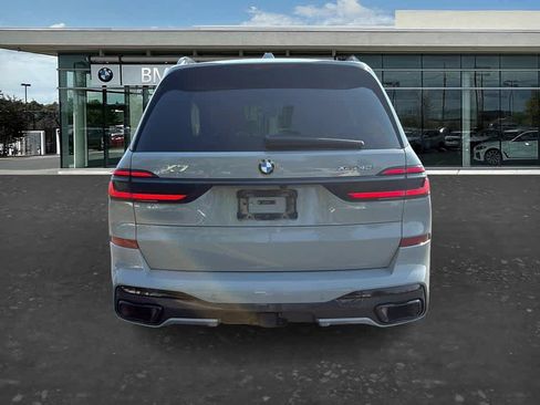 Used 2024 BMW X7 xDrive40i w/ M Sport Package AWD/4WD image 8