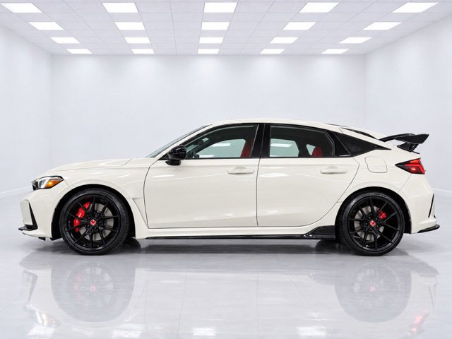 Used 2023 Honda Civic Type R image 4