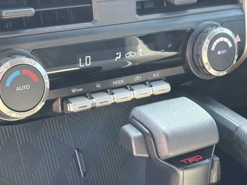 Used 2024 Toyota Tacoma TRD Off-Road AWD/4WD image 26