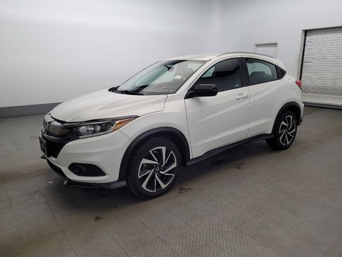 Used 2020 Honda HR-V Sport image 2
