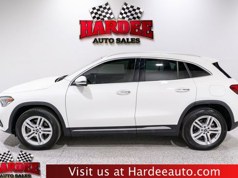 Used 2023 Mercedes-Benz GLA 250 w/ Premium Package image 1