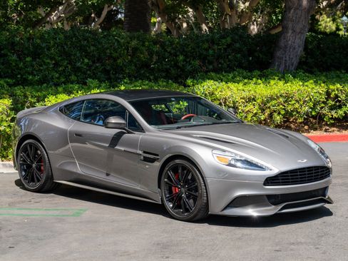 Used 2014 Aston Martin Vanquish Coupe image 1