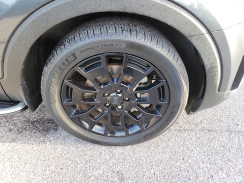 Certified 2021 Kia Telluride SX w/ SX Prestige Package AWD/4WD image 6