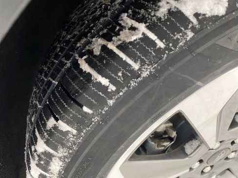 Used 2023 Ford Escape Platinum image 23