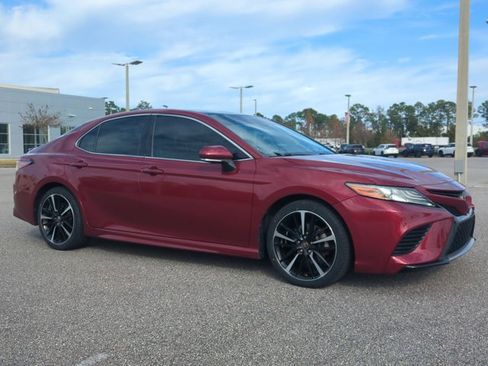 Used 2018 Toyota Camry XSE w/ Audio Package image 3