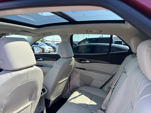 Used 2023 Buick Envision Avenir AWD/4WD image 5