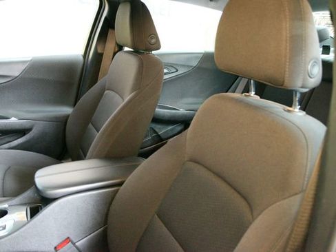 Used 2024 Chevrolet Malibu LT w/ Midnight Edition FWD image 17