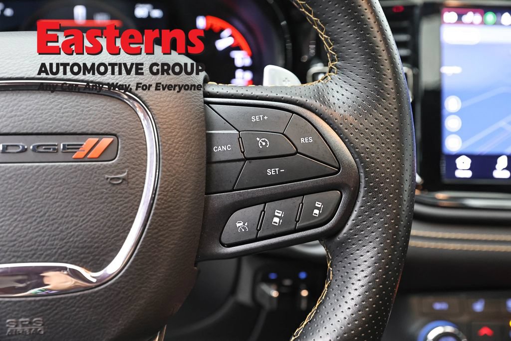 Used 2025 Dodge Durango R/T AWD/4WD image 17