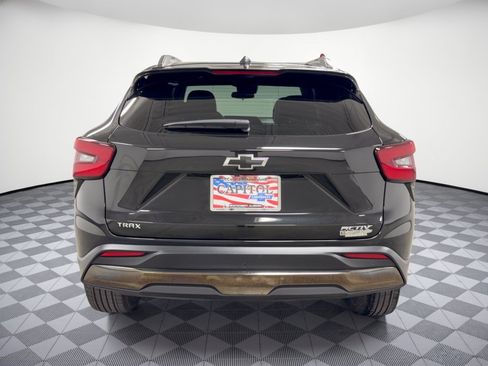 Used 2025 Chevrolet Trax ACTIV w/ Driver Confidence Package FWD image 11