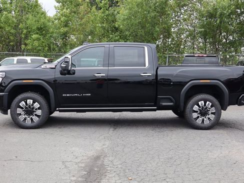 New 2026 GMC Sierra 2500 Denali w/ Snow Plow Prep/Camper Package image 5