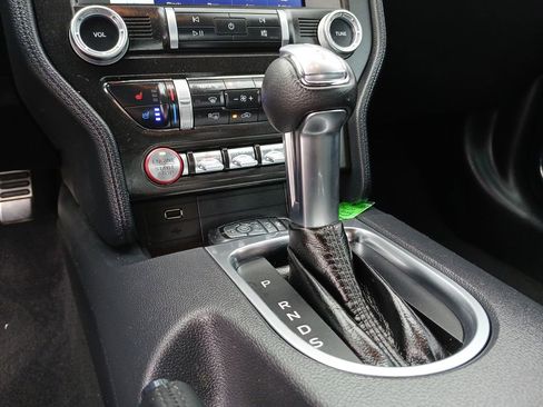 Used 2022 Ford Mustang Premium image 16