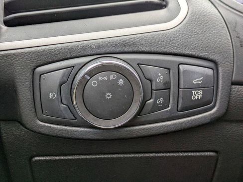 Used 2022 Ford Edge SEL w/ Convenience Package image 17