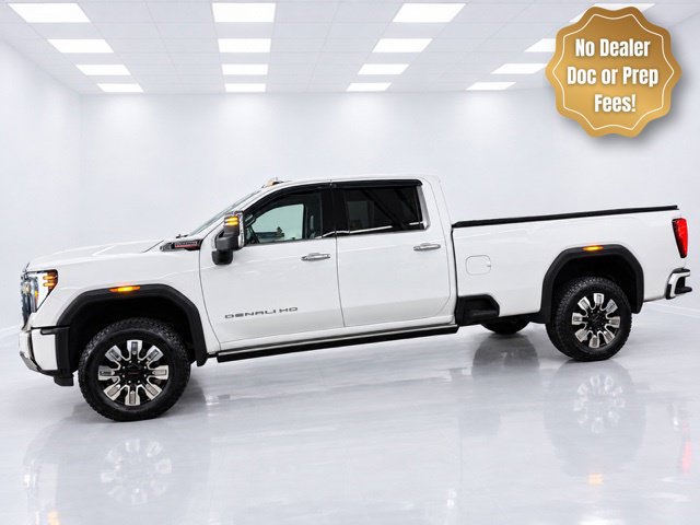 Used 2024 GMC Sierra 2500 Denali w/ Denali Reserve Package AWD/4WD image 2