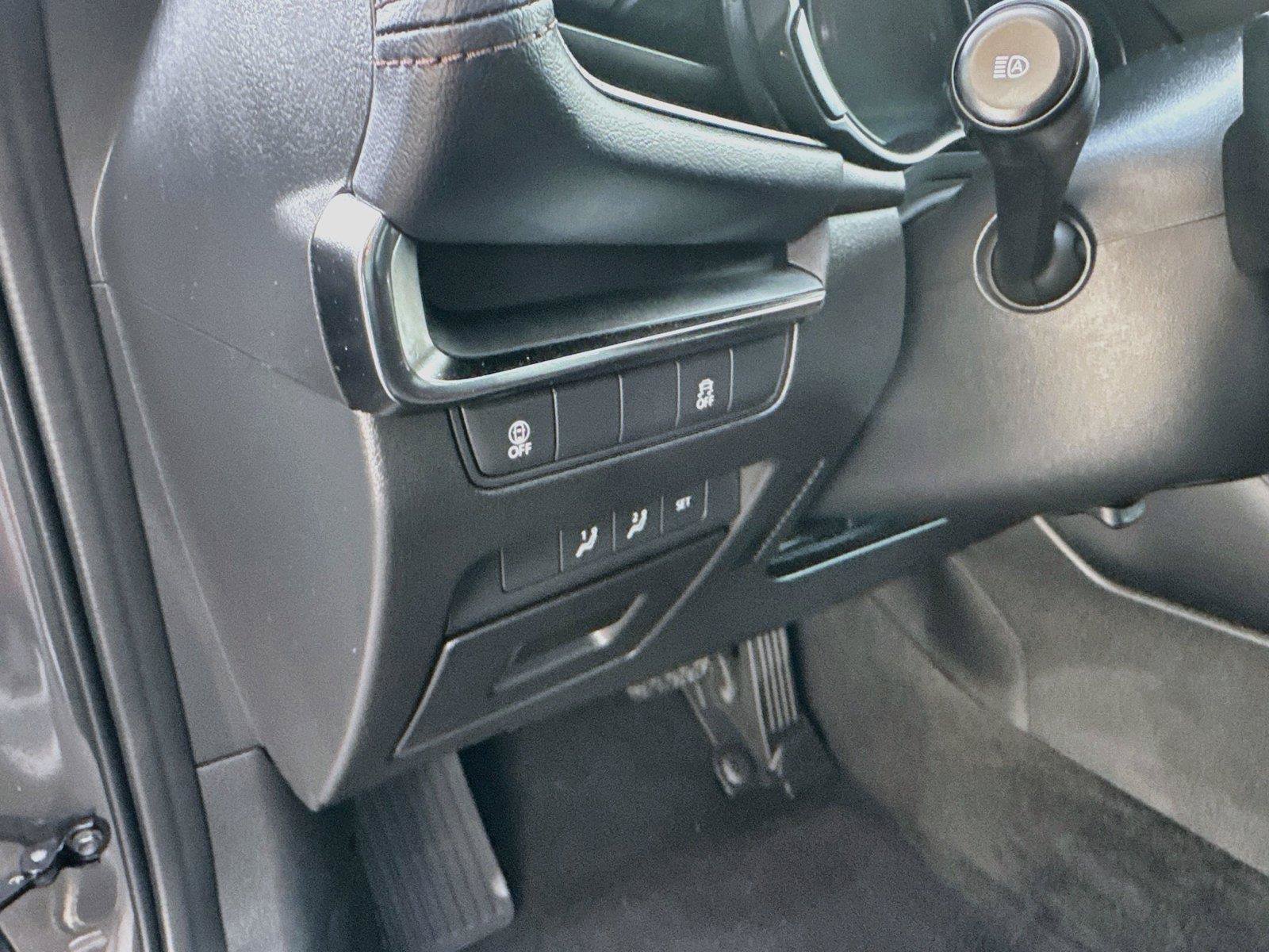 Used 2023 MAZDA MAZDA3 s AWD/4WD image 14