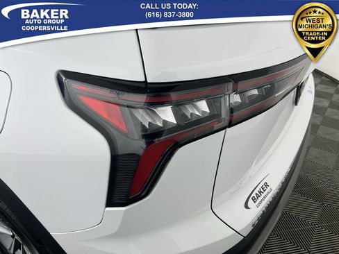 Certified 2025 Chevrolet Equinox LT image 36