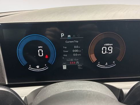 New 2026 Hyundai Tucson SE image 19