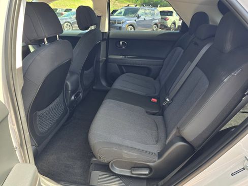 Certified 2025 Hyundai Ioniq 5 SE RWD image 10