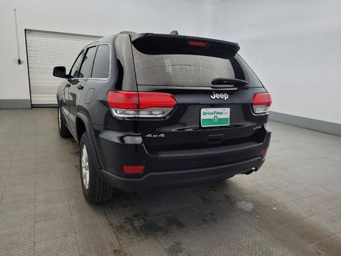 Used 2019 Jeep Grand Cherokee Laredo AWD/4WD image 6