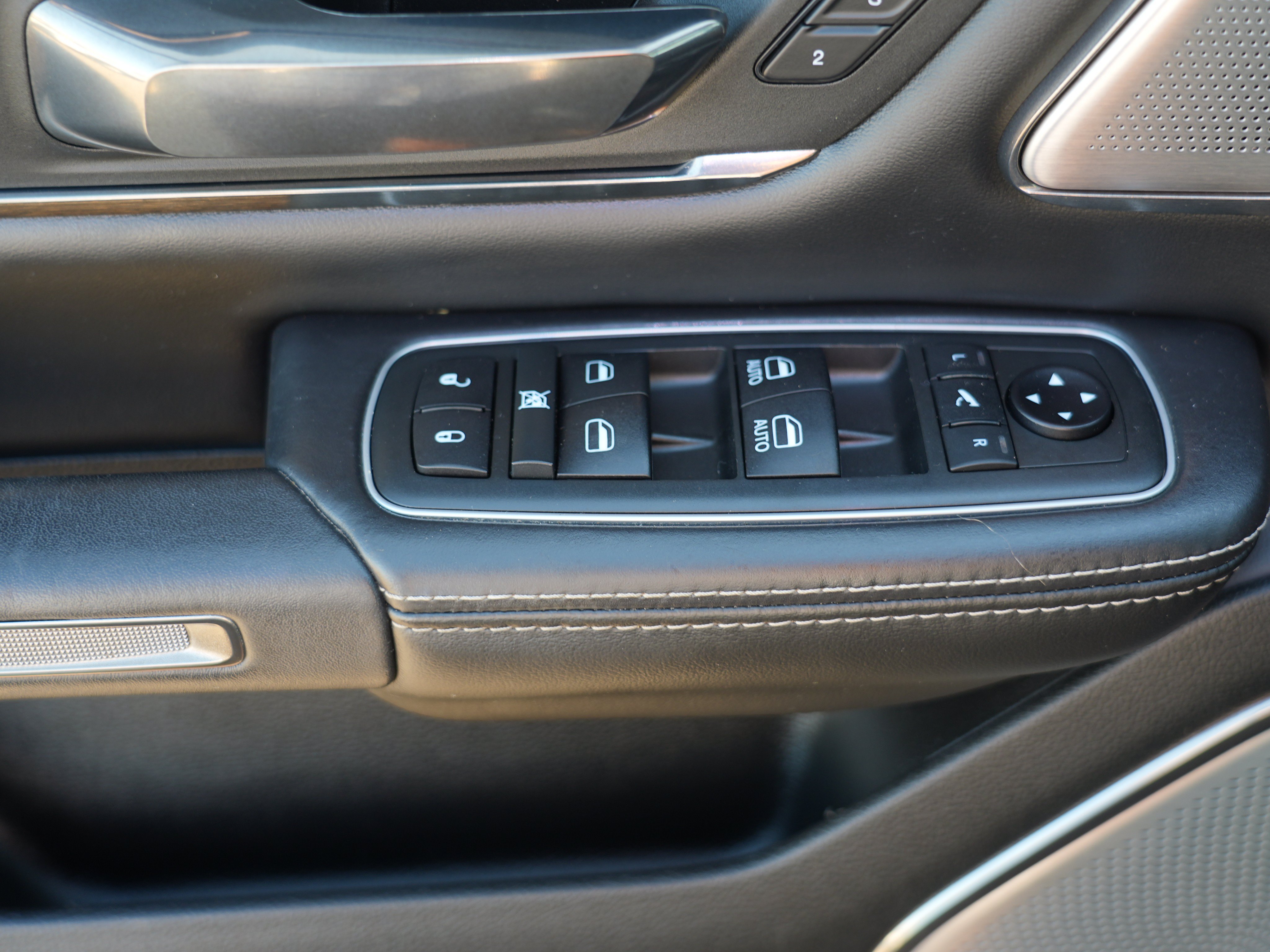 Used 2020 RAM 1500 Limited AWD/4WD image 17