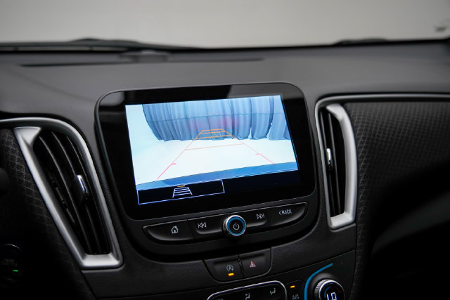 Used 2025 Chevrolet Malibu LT FWD image 29