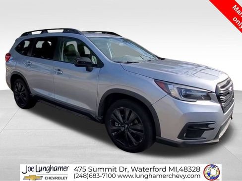 Used 2022 Subaru Ascent Onyx Edition AWD/4WD image 2
