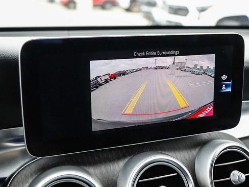 Used 2020 Mercedes-Benz GLC 300 image 22