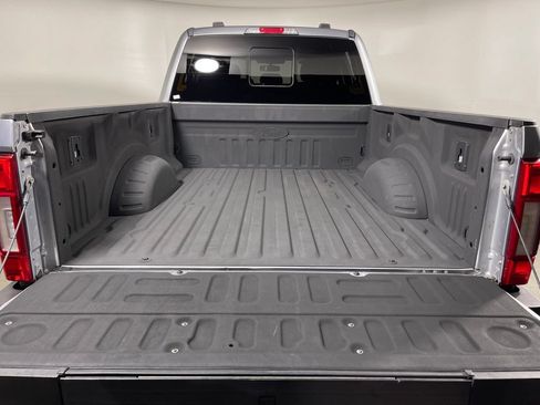 Used 2020 Ford F250 Lariat AWD/4WD image 10