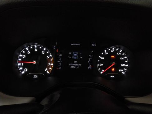 Used 2022 Jeep Compass Limited image 18