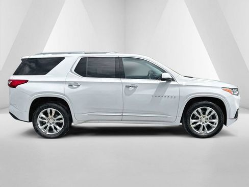 Used 2021 Chevrolet Traverse High Country AWD/4WD image 8