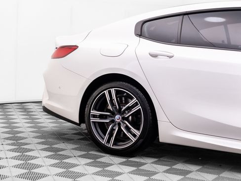 Used 2025 BMW 840i xDrive AWD/4WD image 32