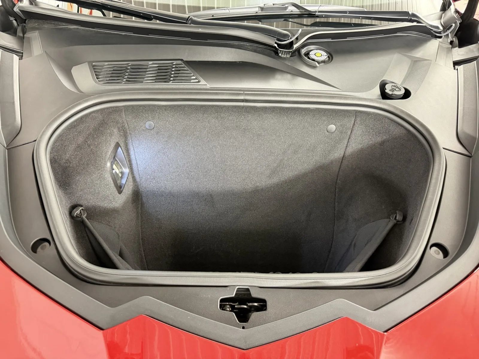 Used 2022 Chevrolet Corvette Stingray Preferred Conv w/ Z51 Performance Package RWD image 9
