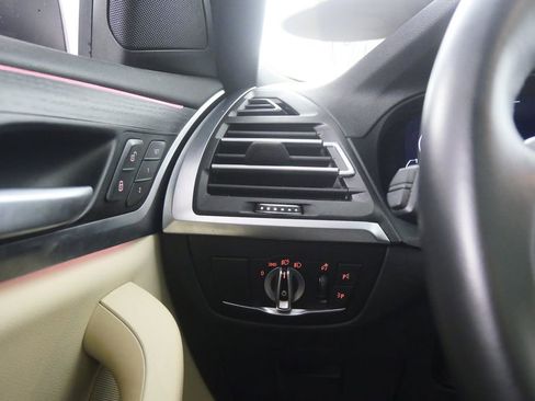 Certified 2024 BMW X3 sDrive30i w/ Convenience Package image 17