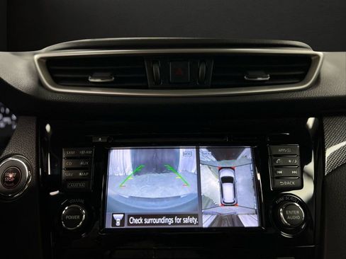 Used 2016 Nissan Rogue SL w/ SL Premium Package image 30