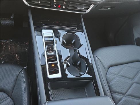 New 2026 Volkswagen Atlas SE image 20