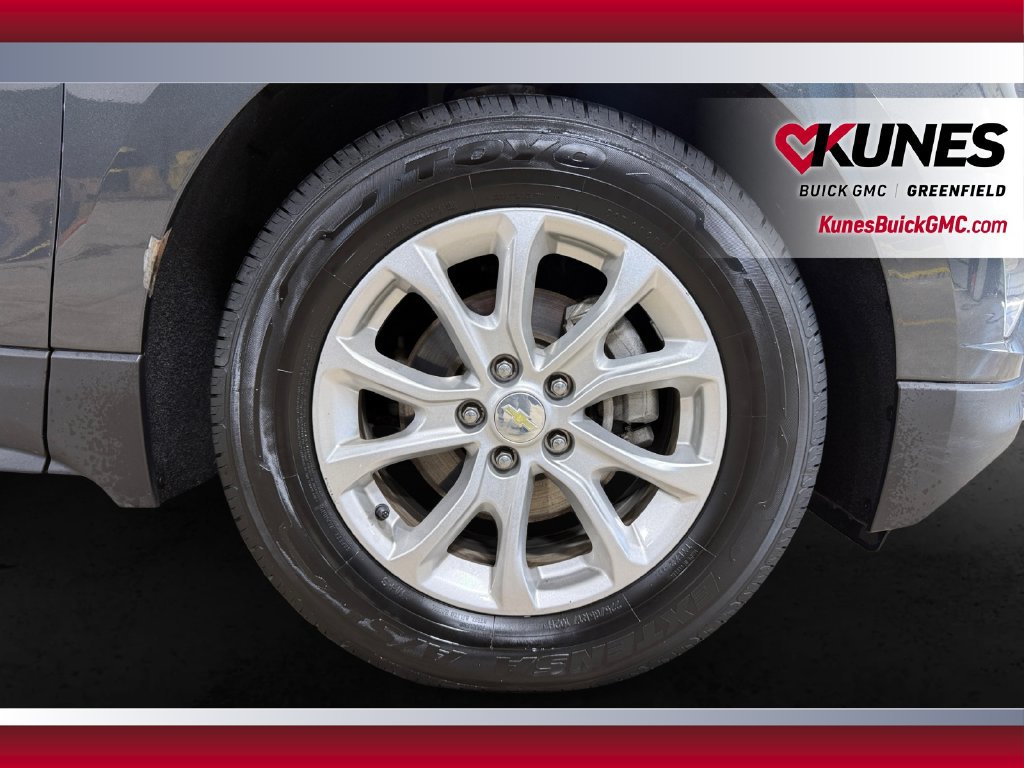 Used 2018 Chevrolet Equinox LT FWD image 13