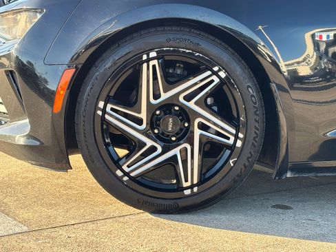 Used 2017 Chevrolet Camaro LT image 11