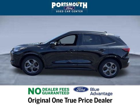Certified 2024 Ford Escape ST-Line Select w/ Tech Pack #2 image 2