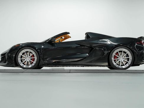 Used 2024 Chevrolet Corvette Z06 RWD image 92