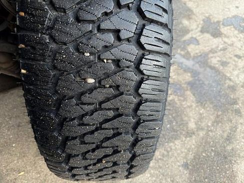 Used 2024 GMC Sierra 2500 AT4 w/ AT4 Premium Plus Package image 11