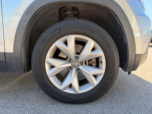 Used 2018 Volkswagen Atlas SE FWD image 9