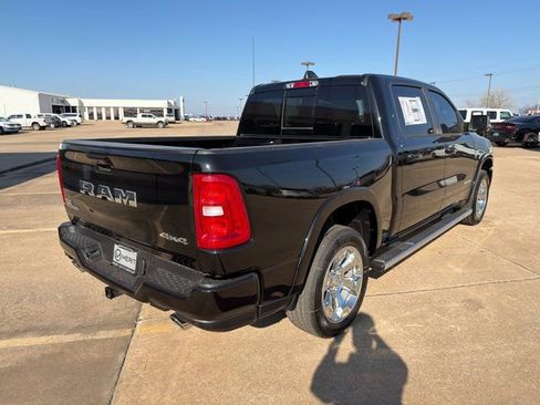 New 2026 RAM 1500 Big Horn AWD/4WD image 17